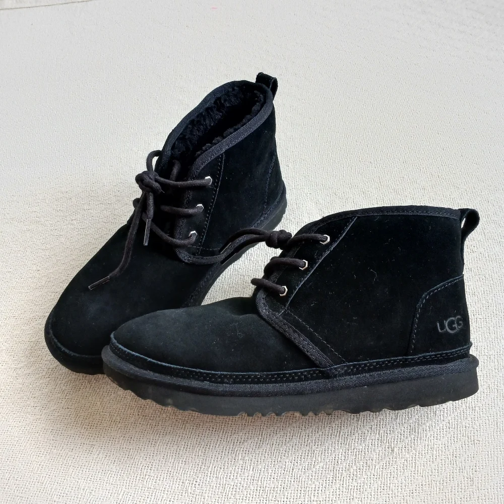 UGG ♡ neumel 2 boot black kids suede winter cozy minimal winter school